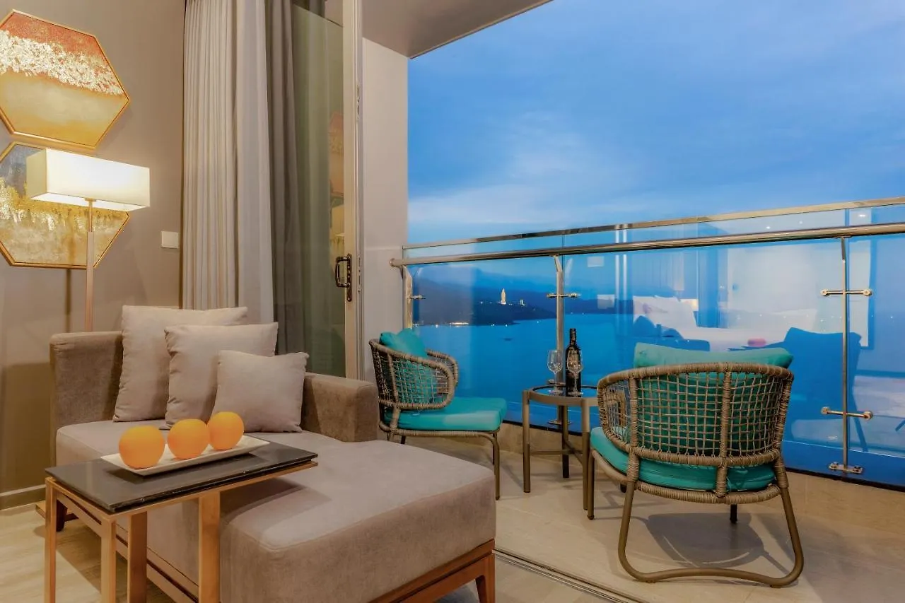 Le Sands Oceanfront Danang Hotel  Ντα Νανγκ