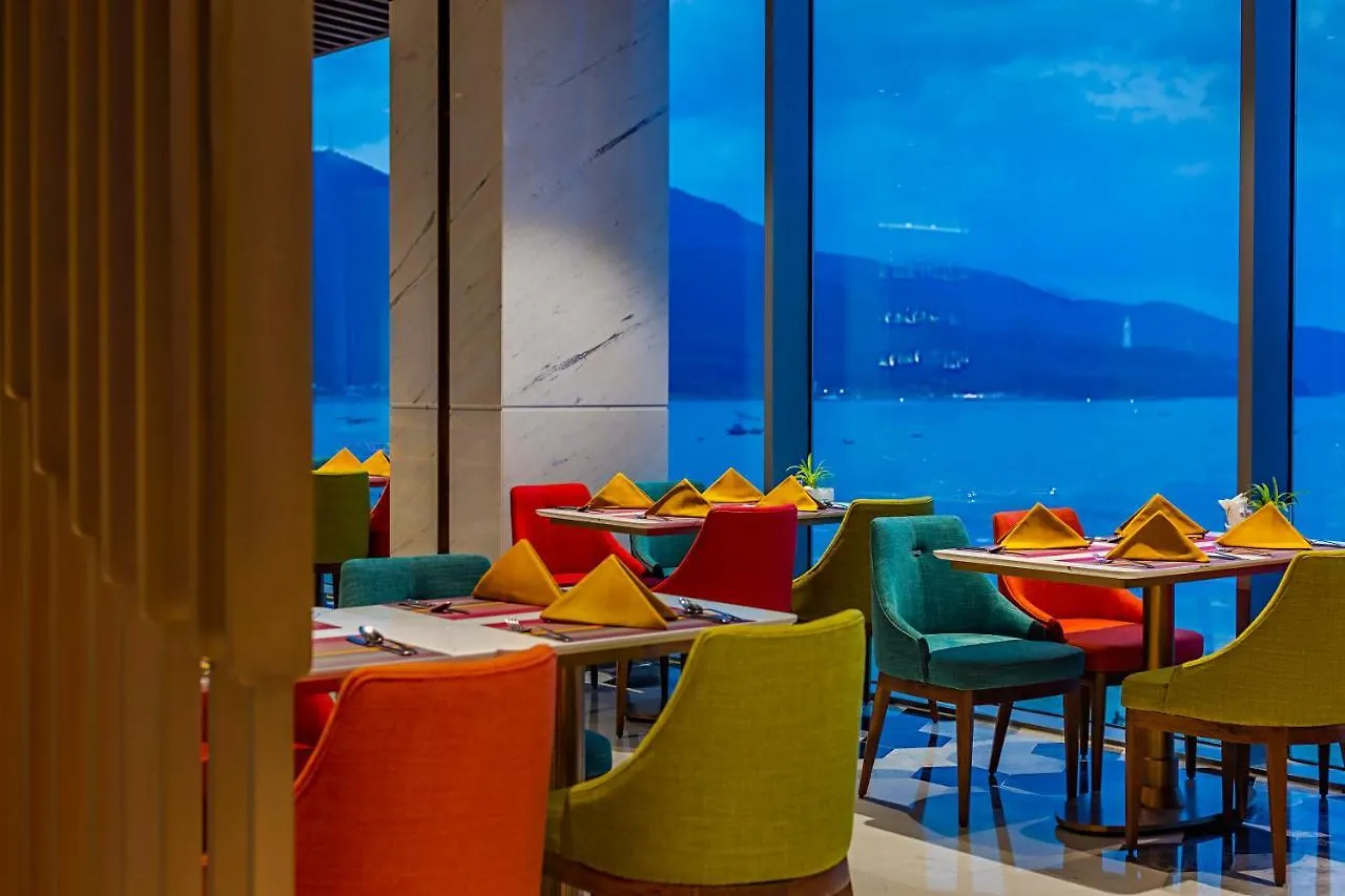 Le Sands Oceanfront Danang Hotel 4*, 다낭 베트남