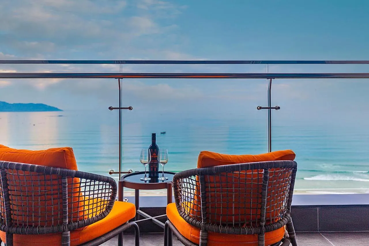 Le Sands Oceanfront Danang Hotel  Ντα Νανγκ