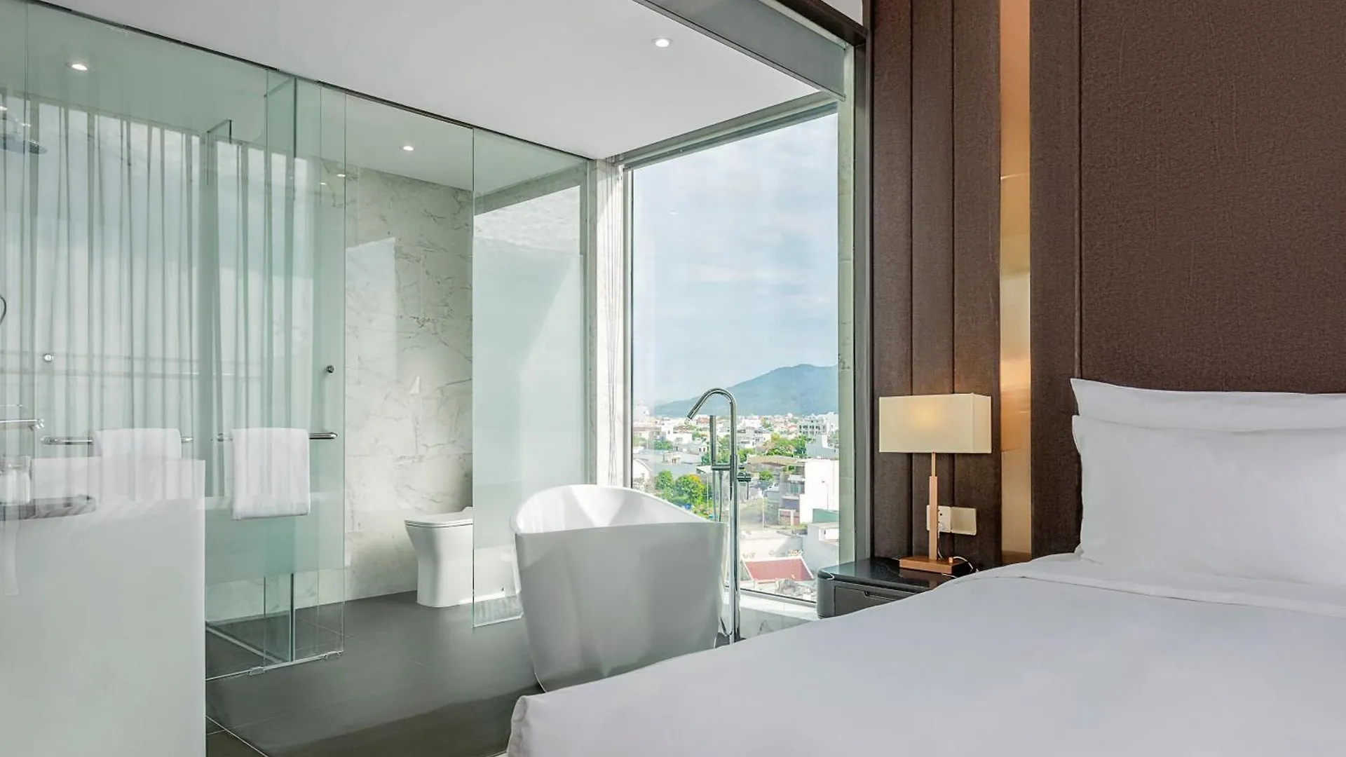 Le Sands Oceanfront Danang Hotel 4*, Ντα Νανγκ Βιετνάμ